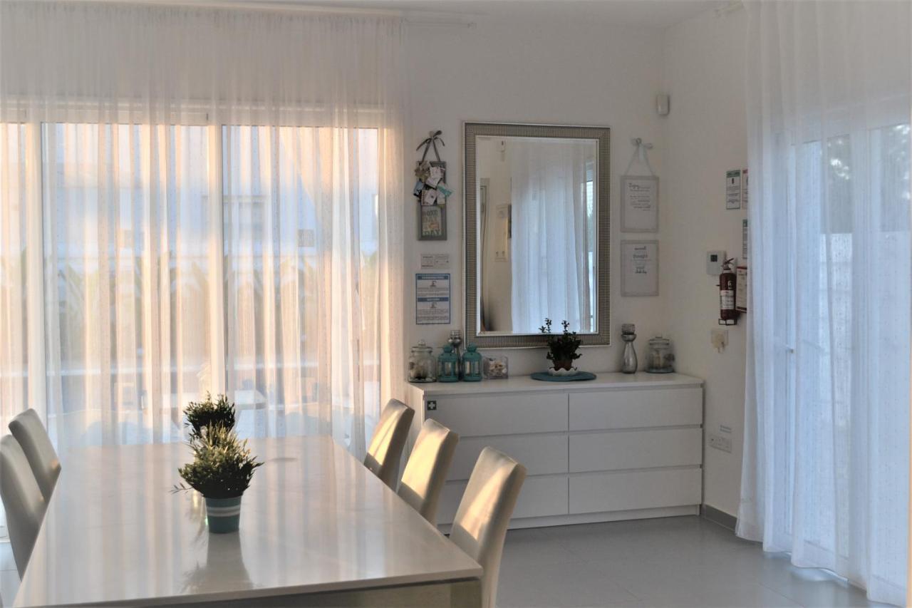 VILLA KOLIBRI cd1 MYTHICAL SANDS RESORT Paralimni Exterior foto